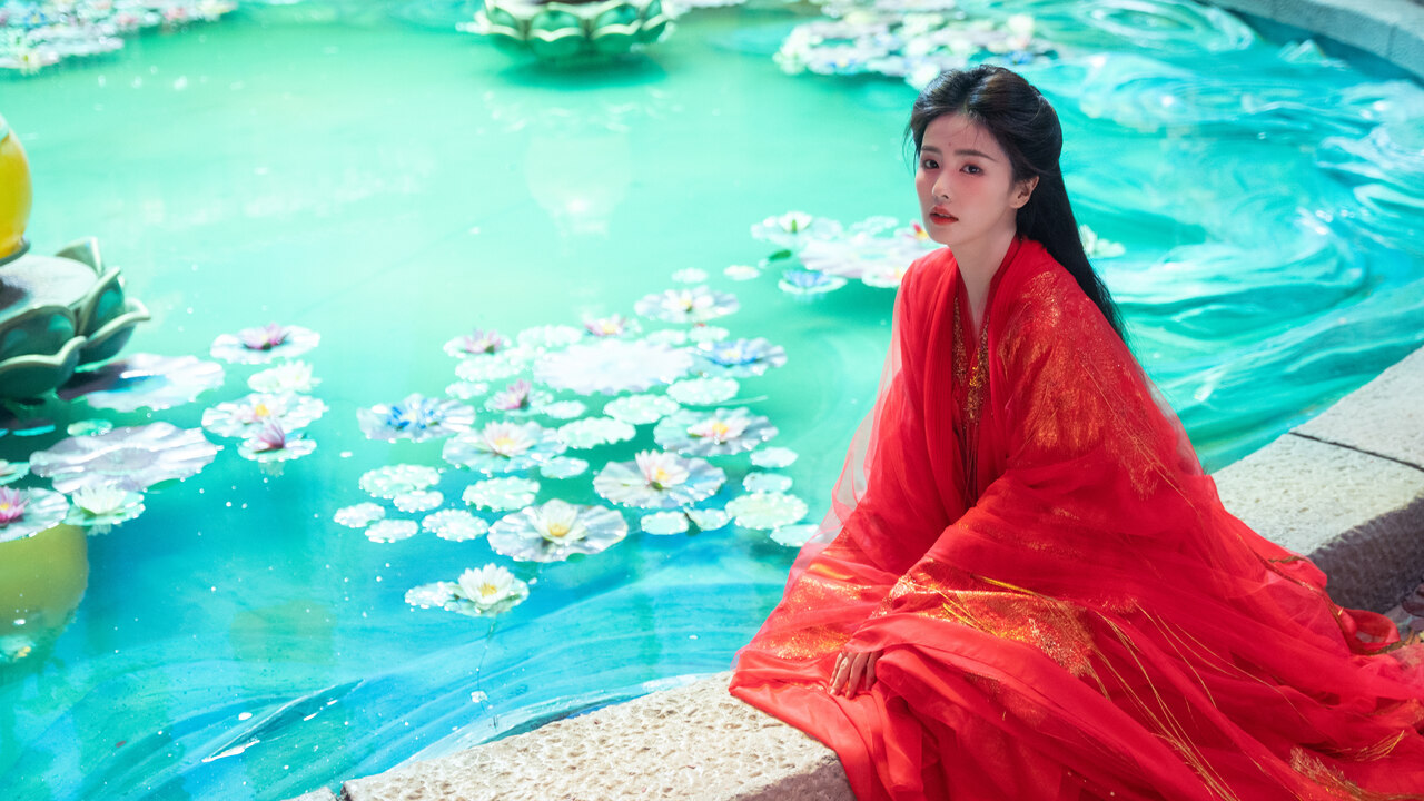 ไป๋ลู่ (Bai Lu)