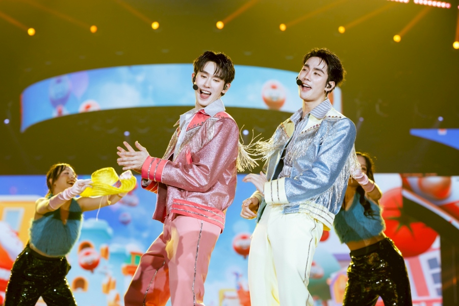 FORCE BOOK FUNTOPIA FANCON