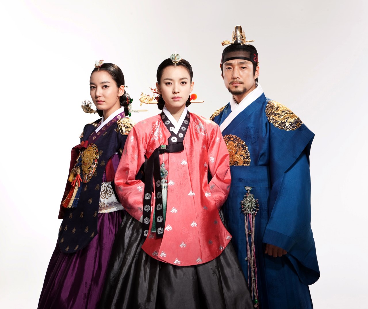  ทงอี จอมนางคู่บัลลังก์