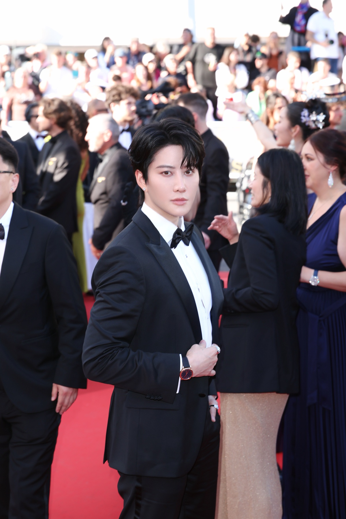ไมค์ พิรัชต์ พรมแดง Cannes Film Festival 2026