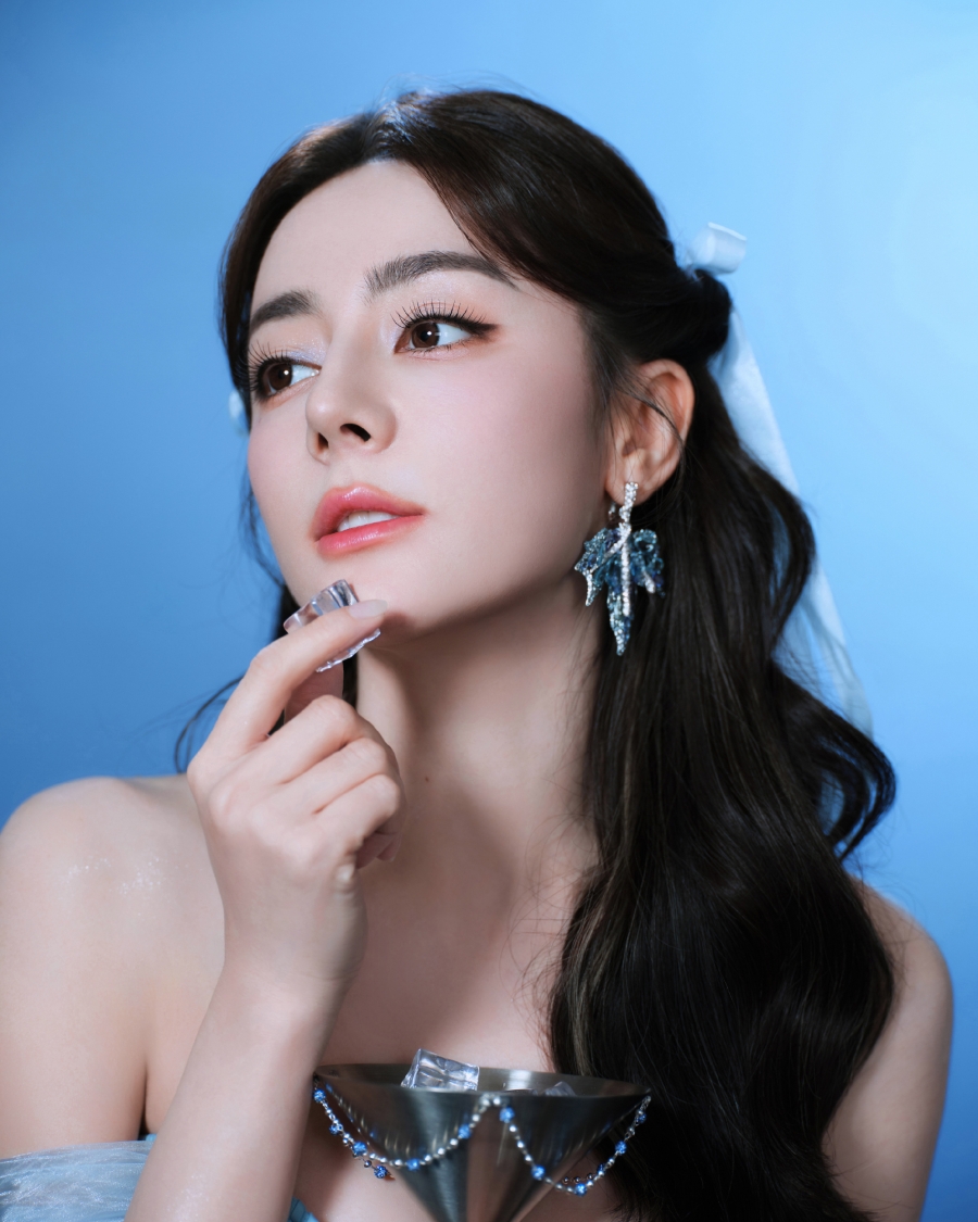 ตี๋ลี่เร่อปา (Dilraba)