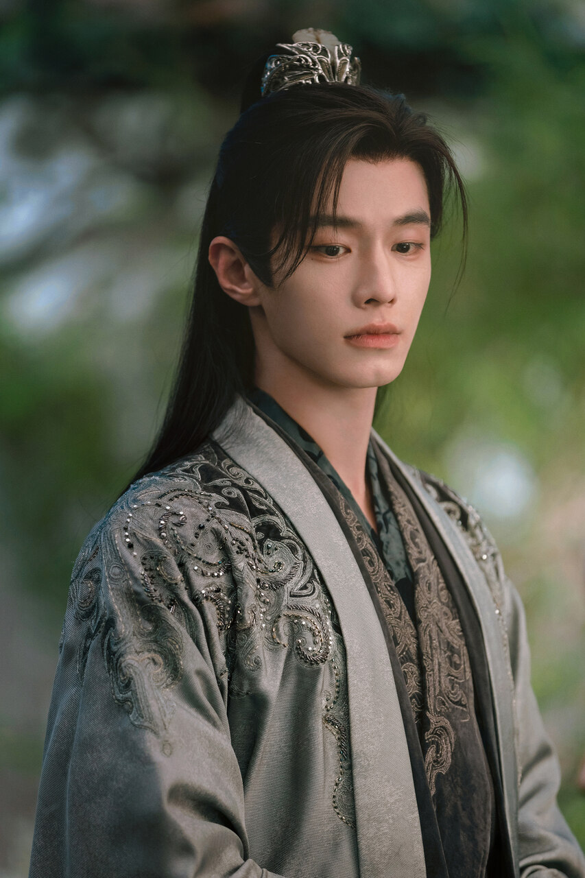 บุหงาซ่อนคม