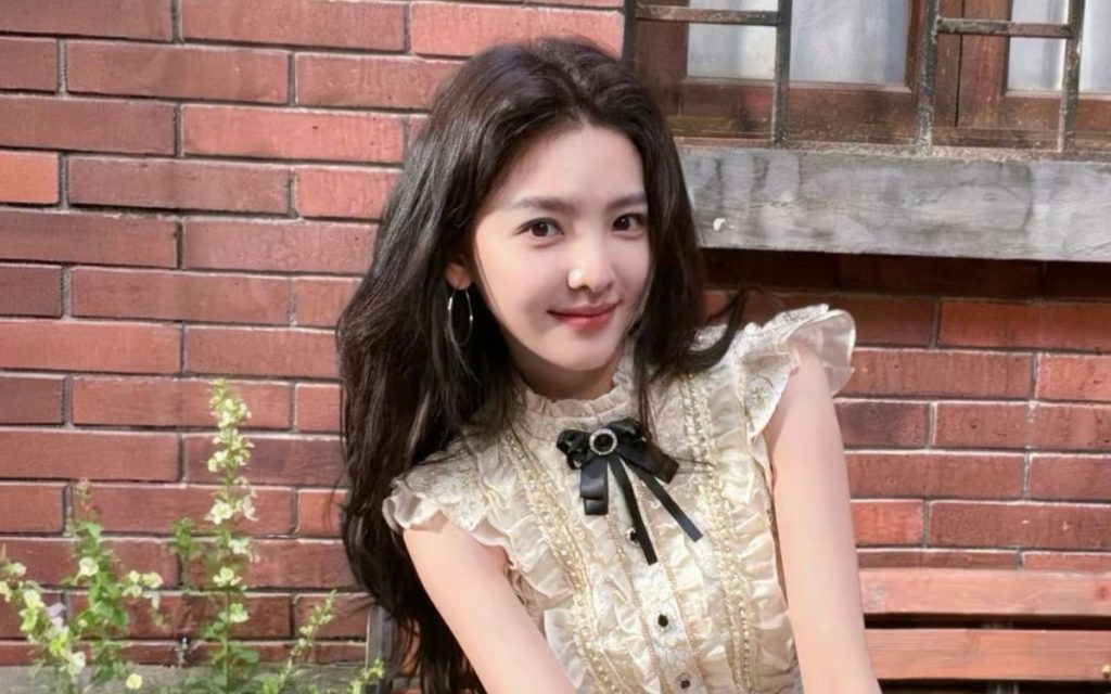 10. จางรั่วหนาน (Zhang Ruonan)