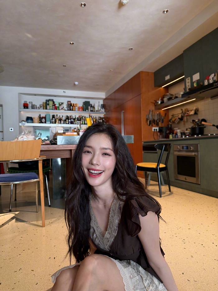 หลินอวิ๋น (Lin Yun)
