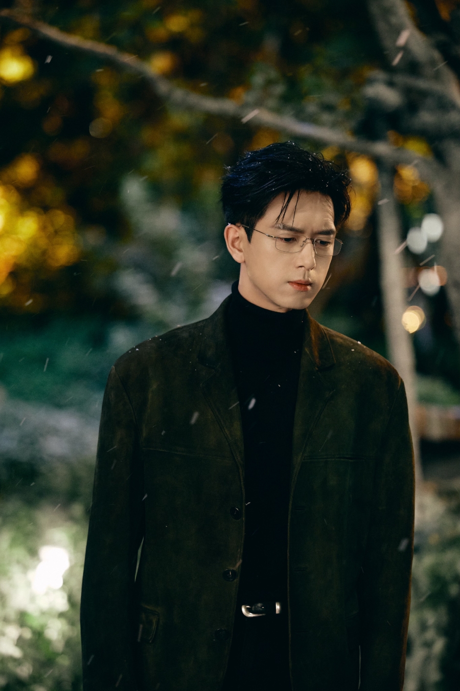 ประวัติ หลี่เซี่ยน
