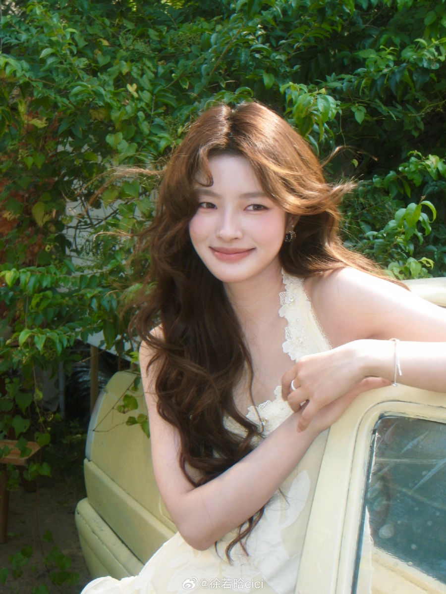 ประวัติ สวีรั่วหาน (Xu Ruohan)