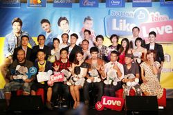 เปิดตัว ชอบกด Like ใช่กด Love  บรรยากาศครึกครื้น!!