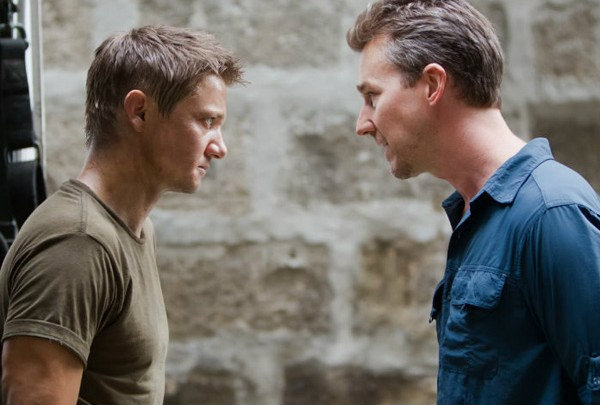 the bourne legacy เรื่องย่อ