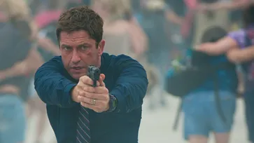 ดูคลิป "เจอราร์ด บัตเลอร์" ลุยเดี่ยว กราดกระสุนใน Olympus Has Fallen