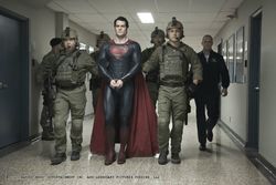 7 คลิปสัมภาษณ์นักแสดงนำและผู้กำกับจาก Man of Steel – บุรุษเหล็ก ซูเปอร์แมน