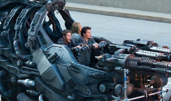 ภาพเบื้องหลังปริศนาของ Transformers: Age of Extinction