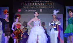 ใหม่ ดาวิกา สวมบทบาท “สาวน้อยผู้มากับไฟ” เปิดตัวสุดยิ่งใหญ่ The Hunger Games: Catching Fire