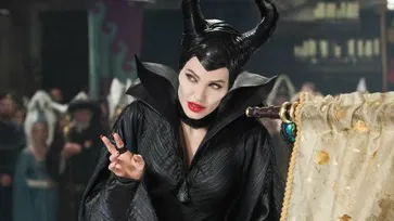 แองเจลิน่า โจลี่ บ่นอุบ! บทบาท มาเลฟิเซนต์ ใน Maleficent