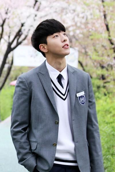 School 2015 - Who Are You?