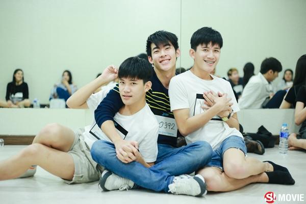 เดือนเกี้ยวเดือน เดอะซีรีส์