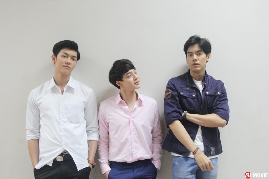 ปิดกล้อง เดือนเกี้ยวเดือน 