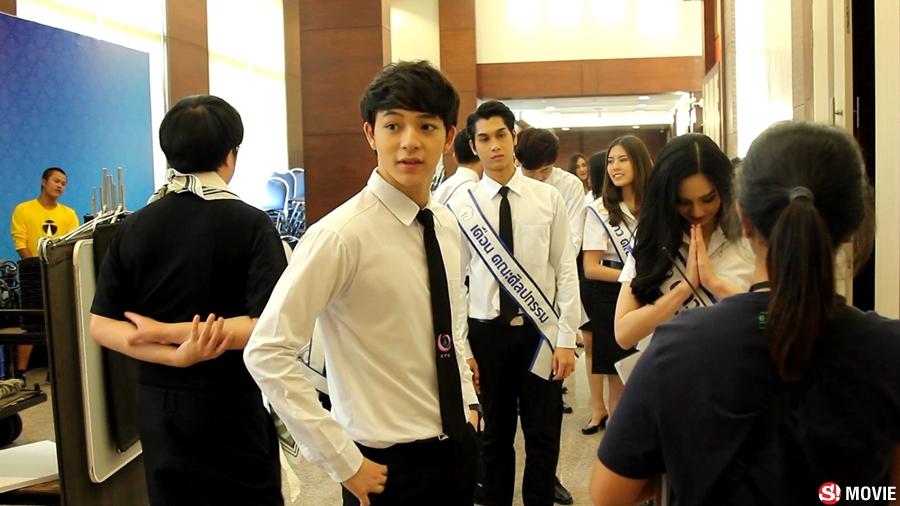 ปิดกล้อง เดือนเกี้ยวเดือน 