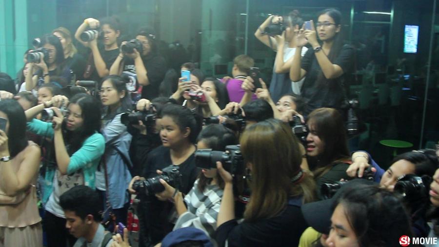ปิดกล้อง เดือนเกี้ยวเดือน 