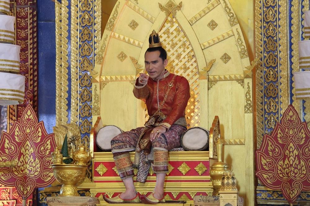 บุพเพสันนิวาส เรื่องย่อ ตอนที่ 9 