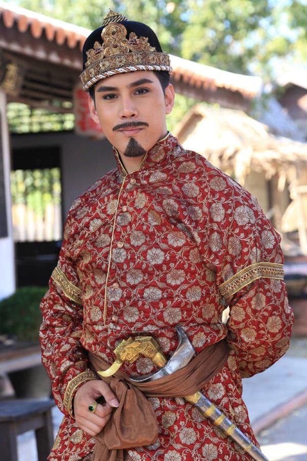 บุพเพสันนิวาส หลวงศรียศ