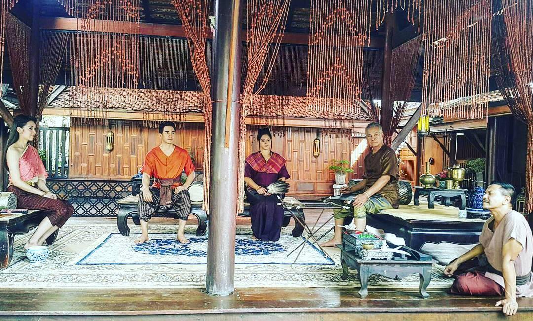 บุพเพสันนิวาส ไอ้ม่วง