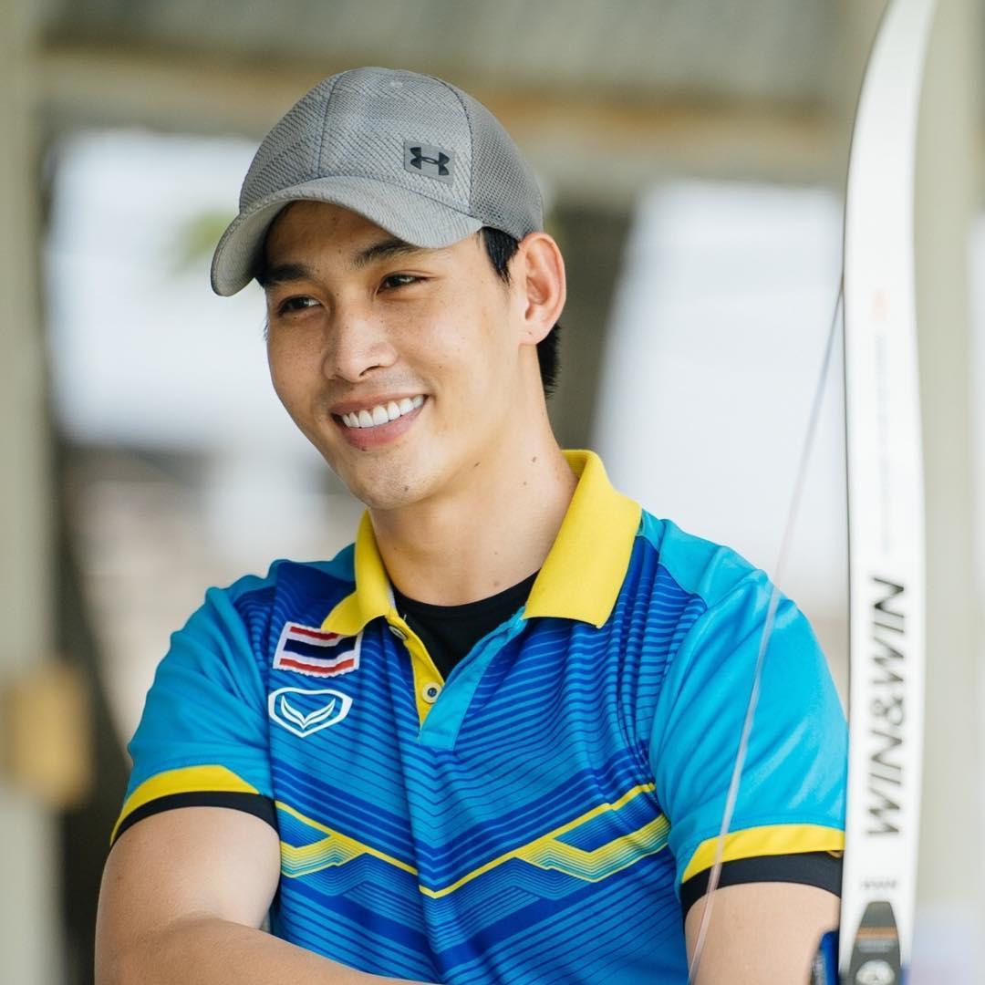เชิงชายชาญ