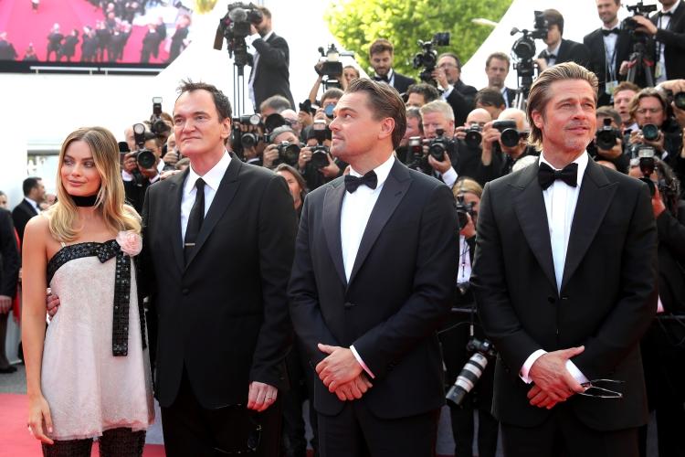 รัวชัตเตอร์! แบรด พิตต์-ดิคาปริโอ แห่ง “Once Upon a Time in Hollywood” เดินพรมแดงคานส์ 2019