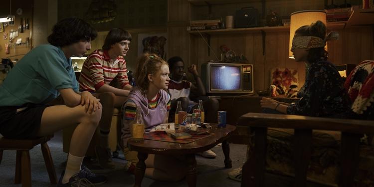 ชวน “มิลลี่ บ๊อบบี้ บราวน์” จาก “Stranger Things 3” แห่ง Netflix คุยเรื่องพัฒนาการ ความรัก และจูบแรก