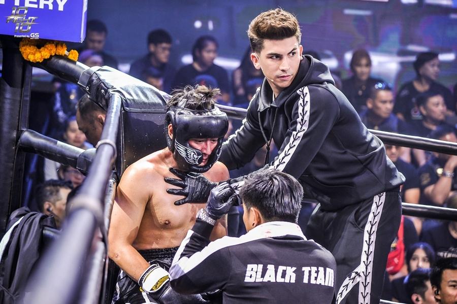 ดีเจแมน vs เติ้ล ธนพล