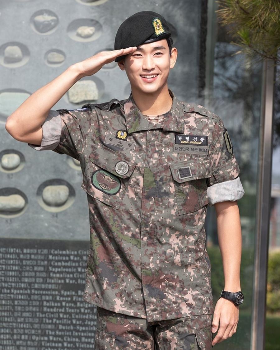 คิมซูฮยอน (Kim Soo Hyun)