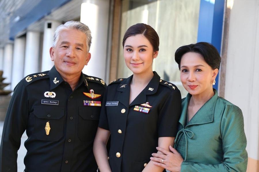 ทุ่งเสน่หา ตอนแรก