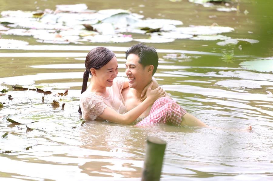 ทุ่งเสน่หา ตอนแรก