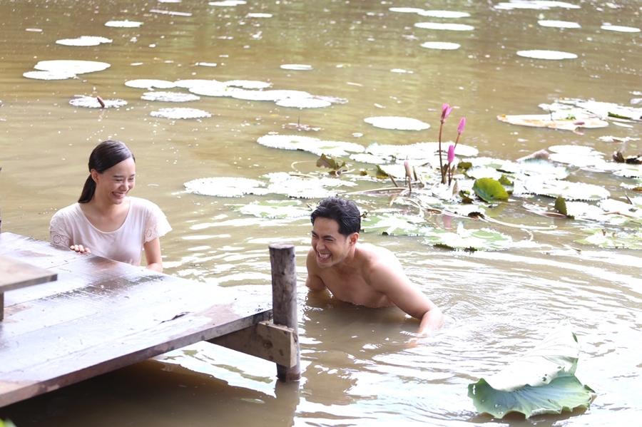 ทุ่งเสน่หา ตอนแรก