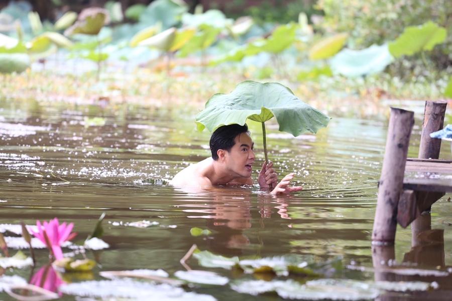ทุ่งเสน่หา ตอนแรก