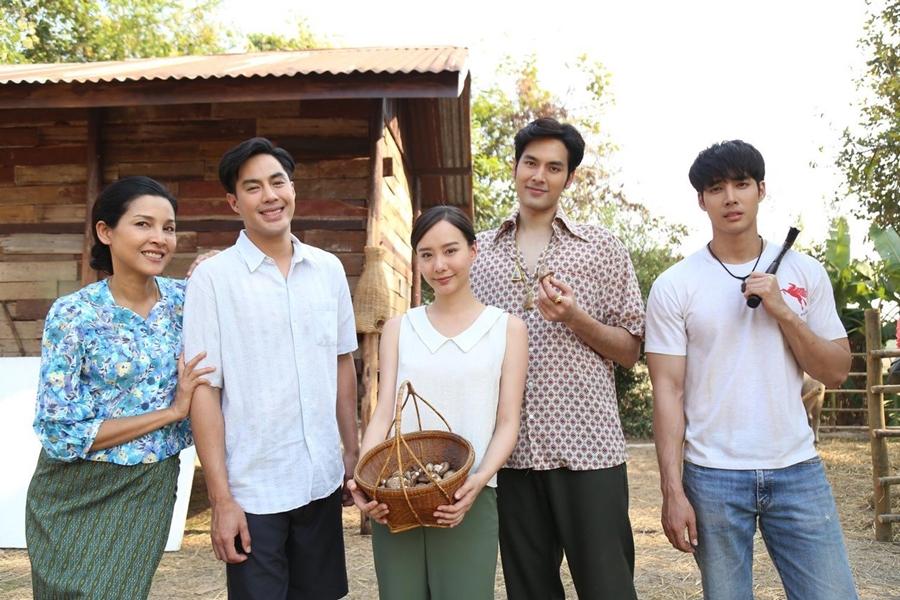 บอม ธนิน