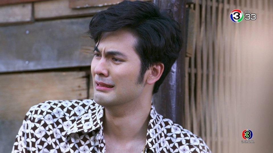 บอม ธนิน