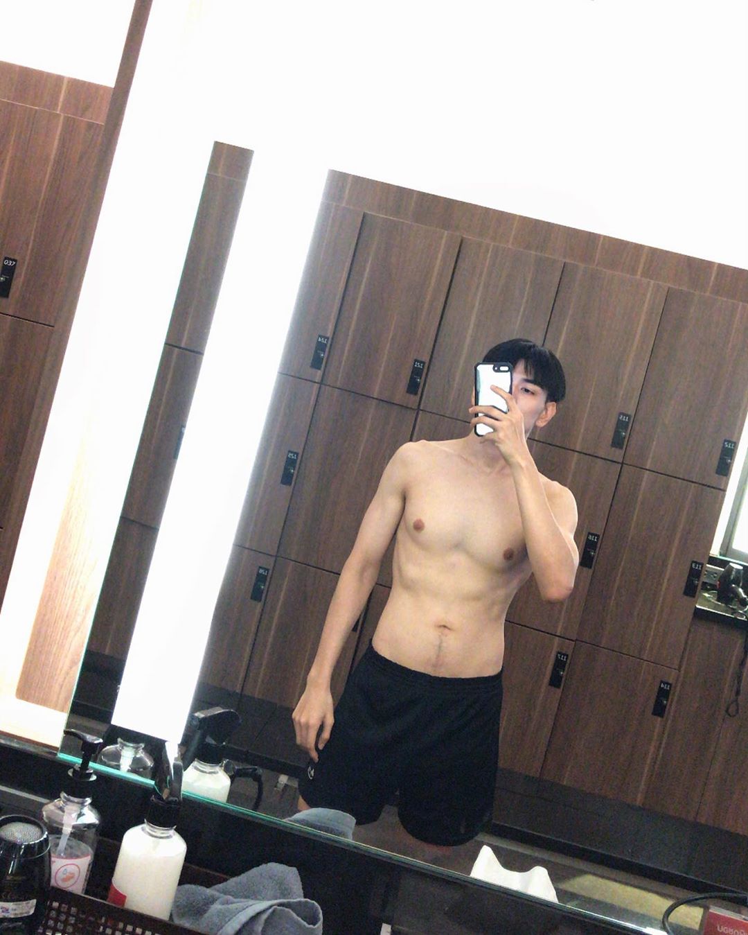 เพราะเราคู่กัน ไมค์