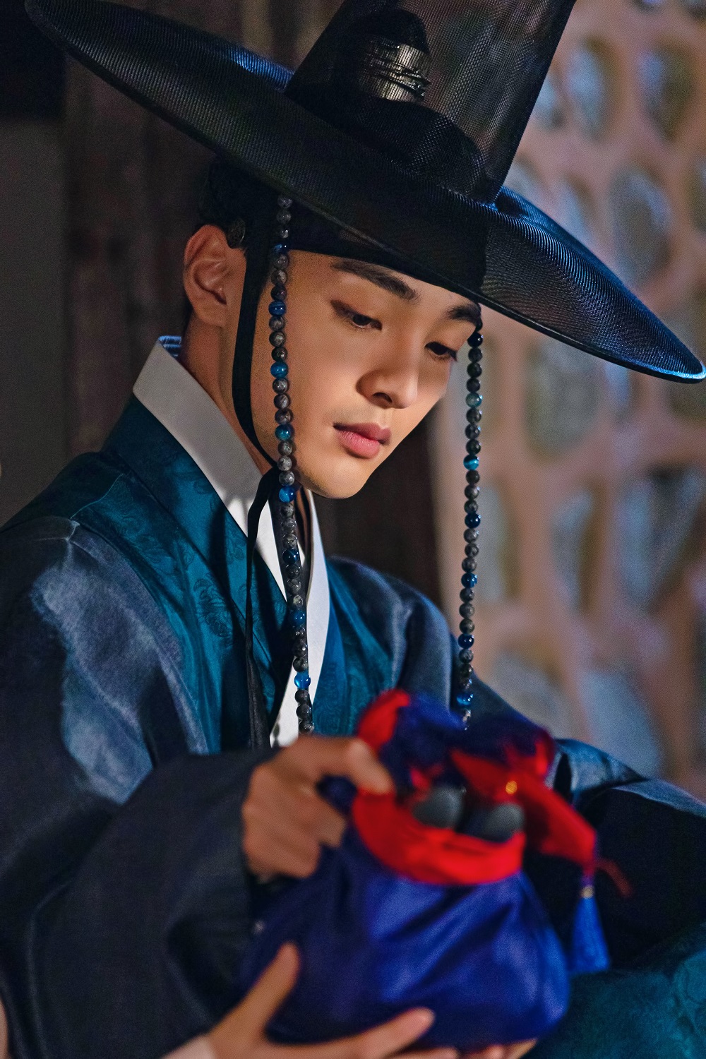 ยิ้มเบาๆ กับเรื่องราววุ่นๆ แห่งราชวงศ์โชซอนกับซีรีส์ Flower Crew : Joseon Marriage Agency