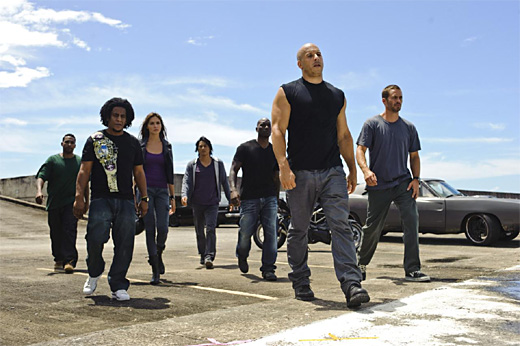 พิเศษก่อนใคร! FAST FIVE ซิ่งสนั่นเมือง ระห่ำกว่าครั้งไหนๆ