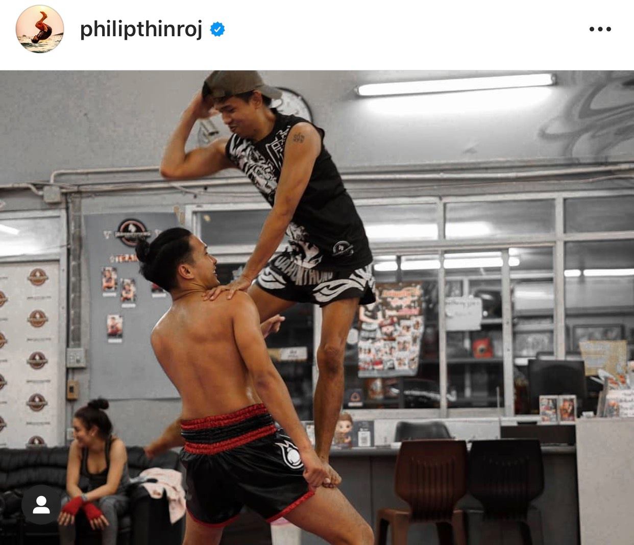 ฟิลลิปส์ ทินโรจน์ 10 fight 10 ซีซั่น 2