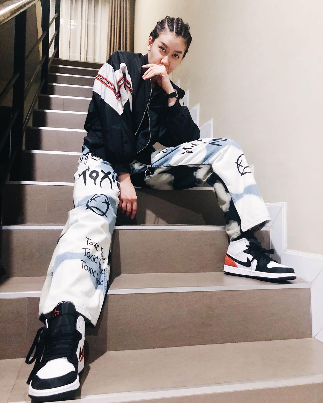 เชียร์ ฑิฆัมพร