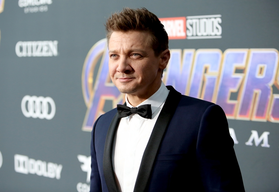 Jeremy Renner  เจเรมี เรนเนอร์