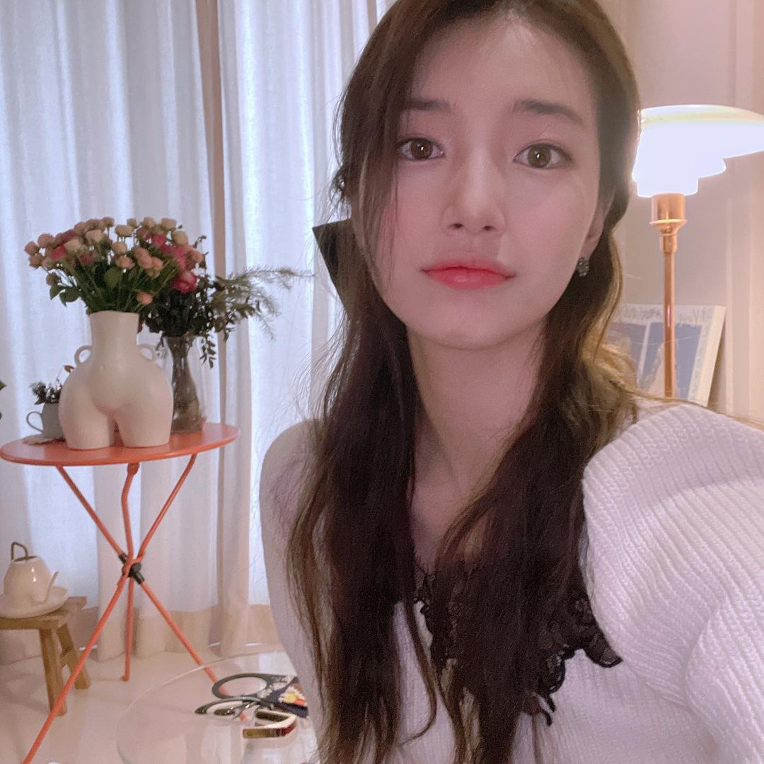 ซูจี Suzy