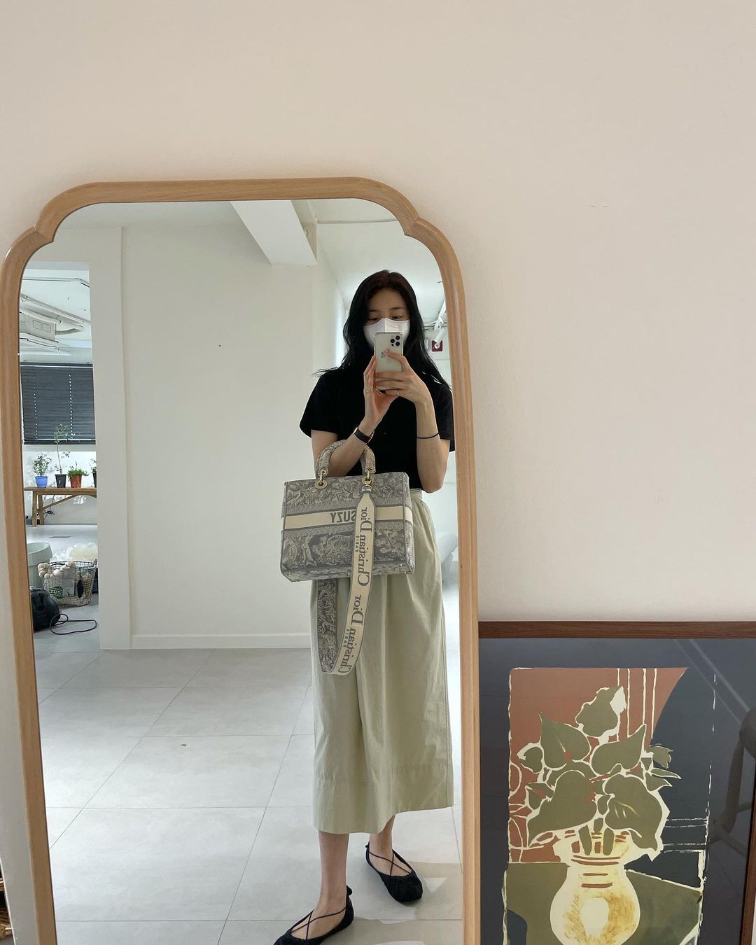ซูจี Suzy