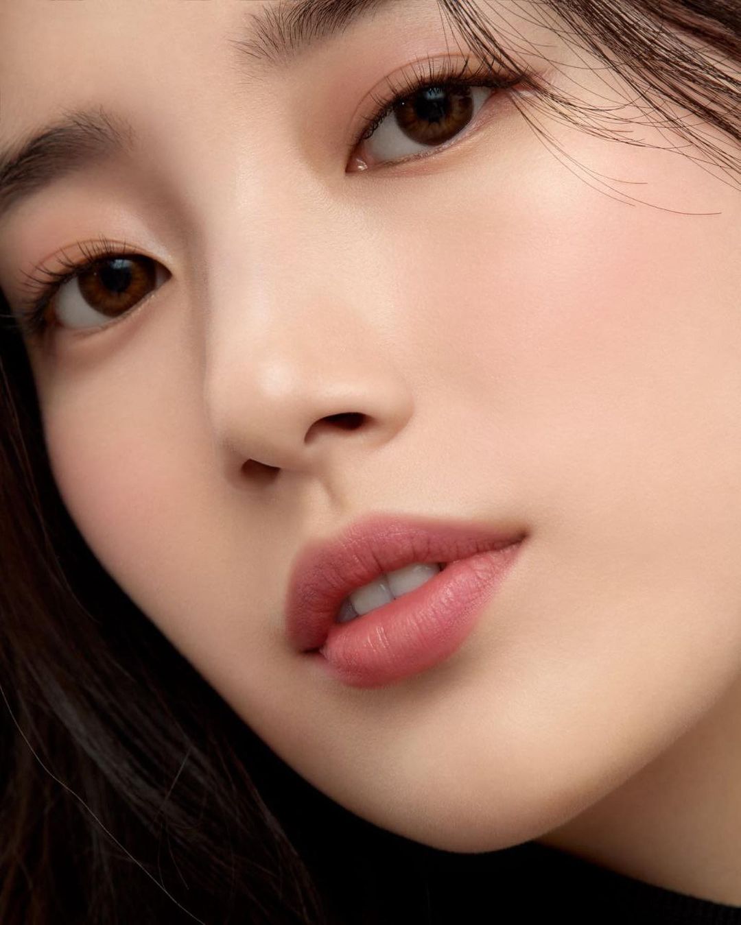 ซูจี Suzy
