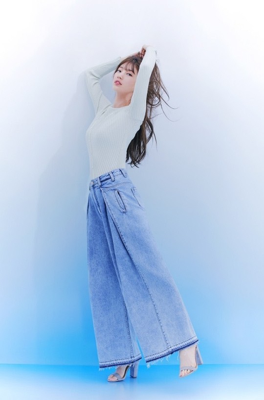 ซูจี Suzy