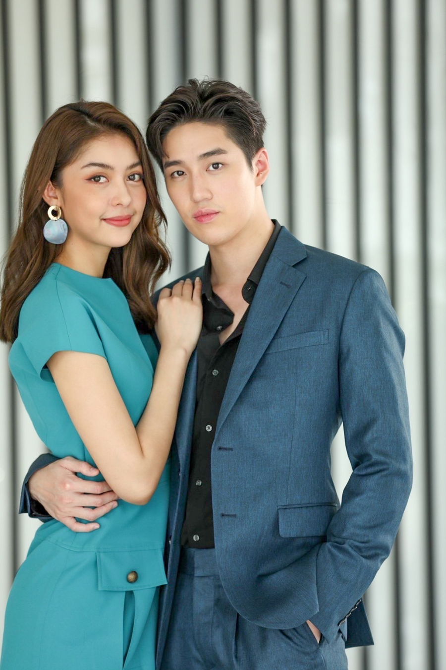 ใต้หล้า ตัวอย่าง