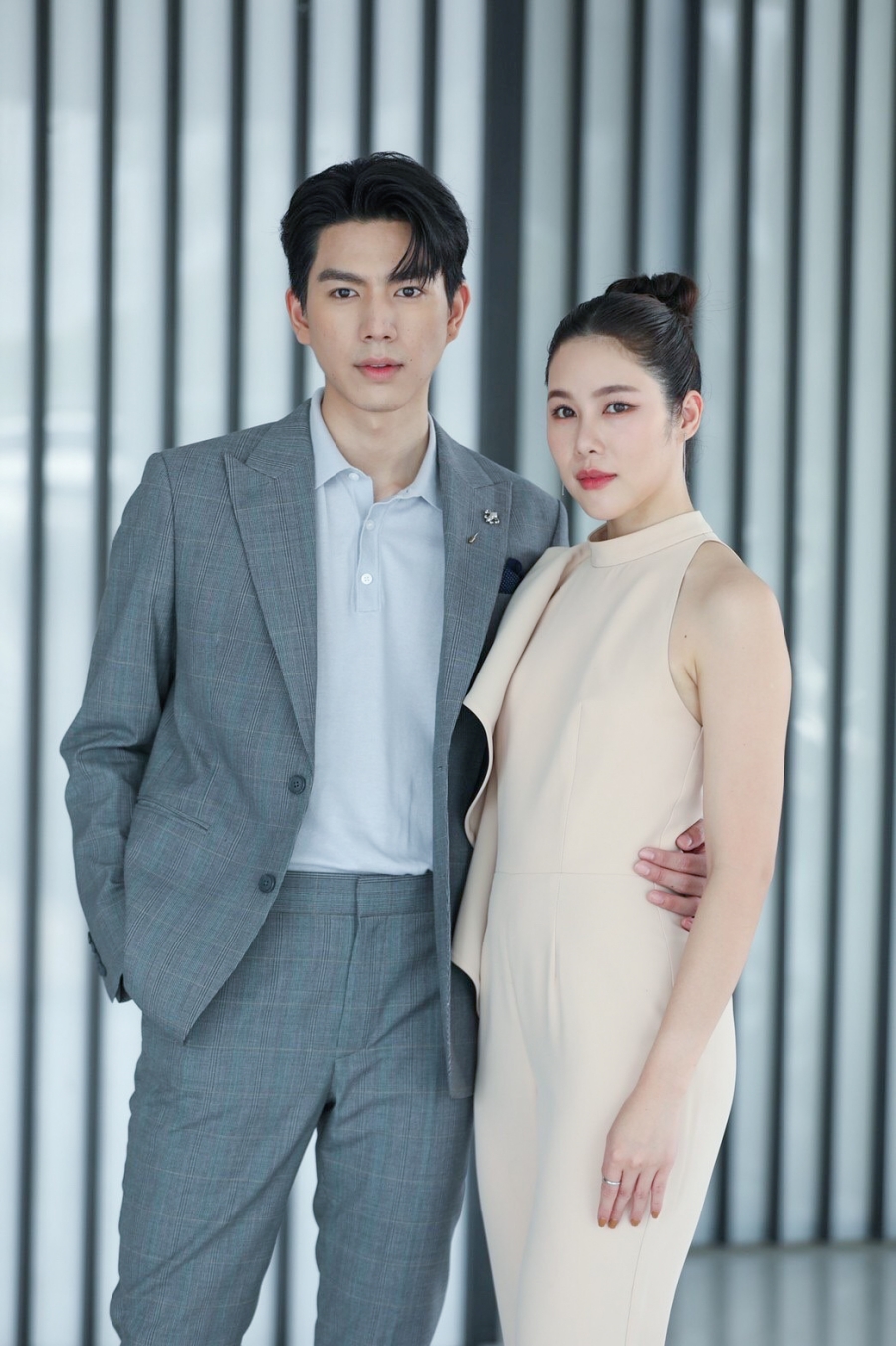 ใต้หล้า ตัวอย่าง