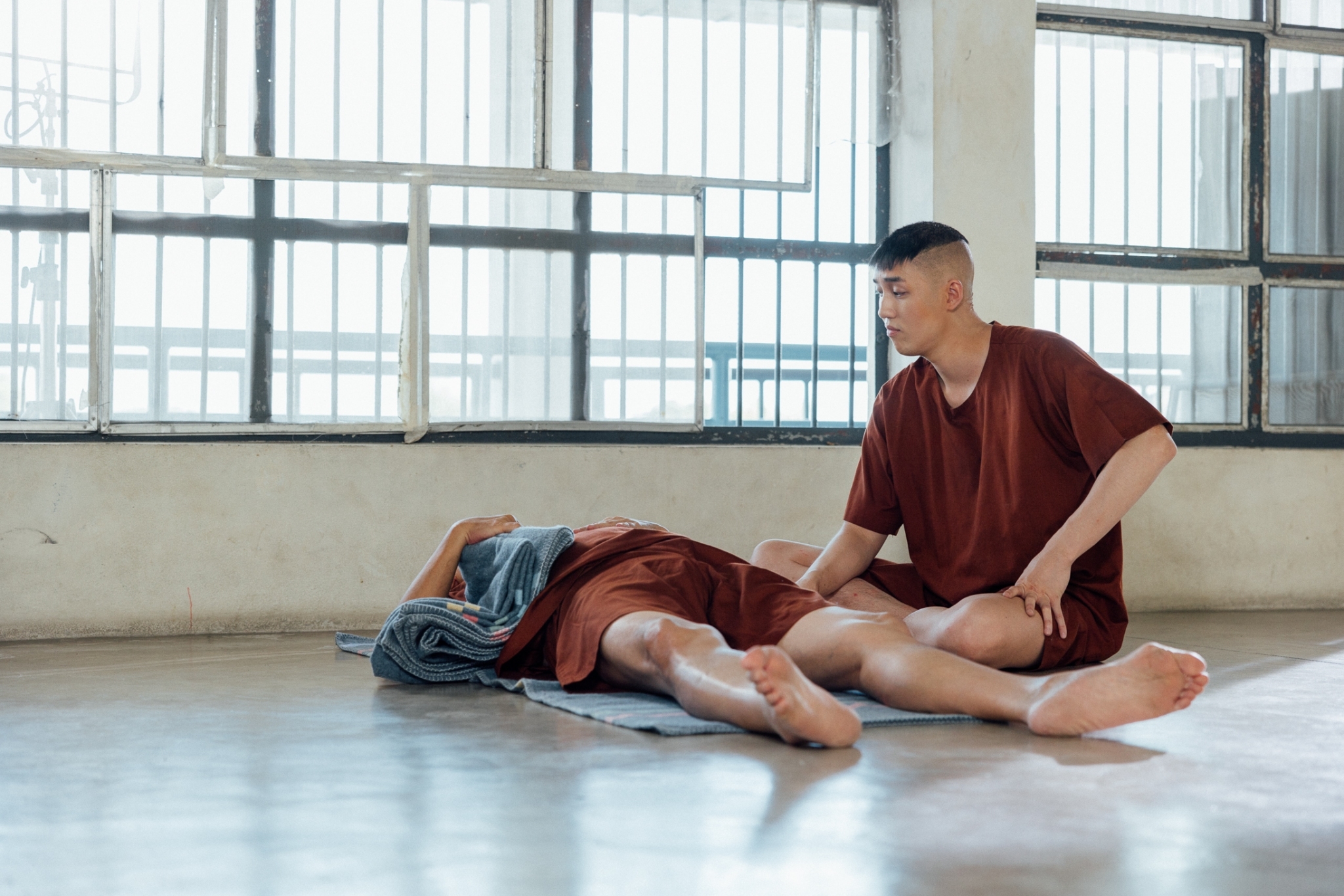 ใต้หล้า ต่อ ธนภพ