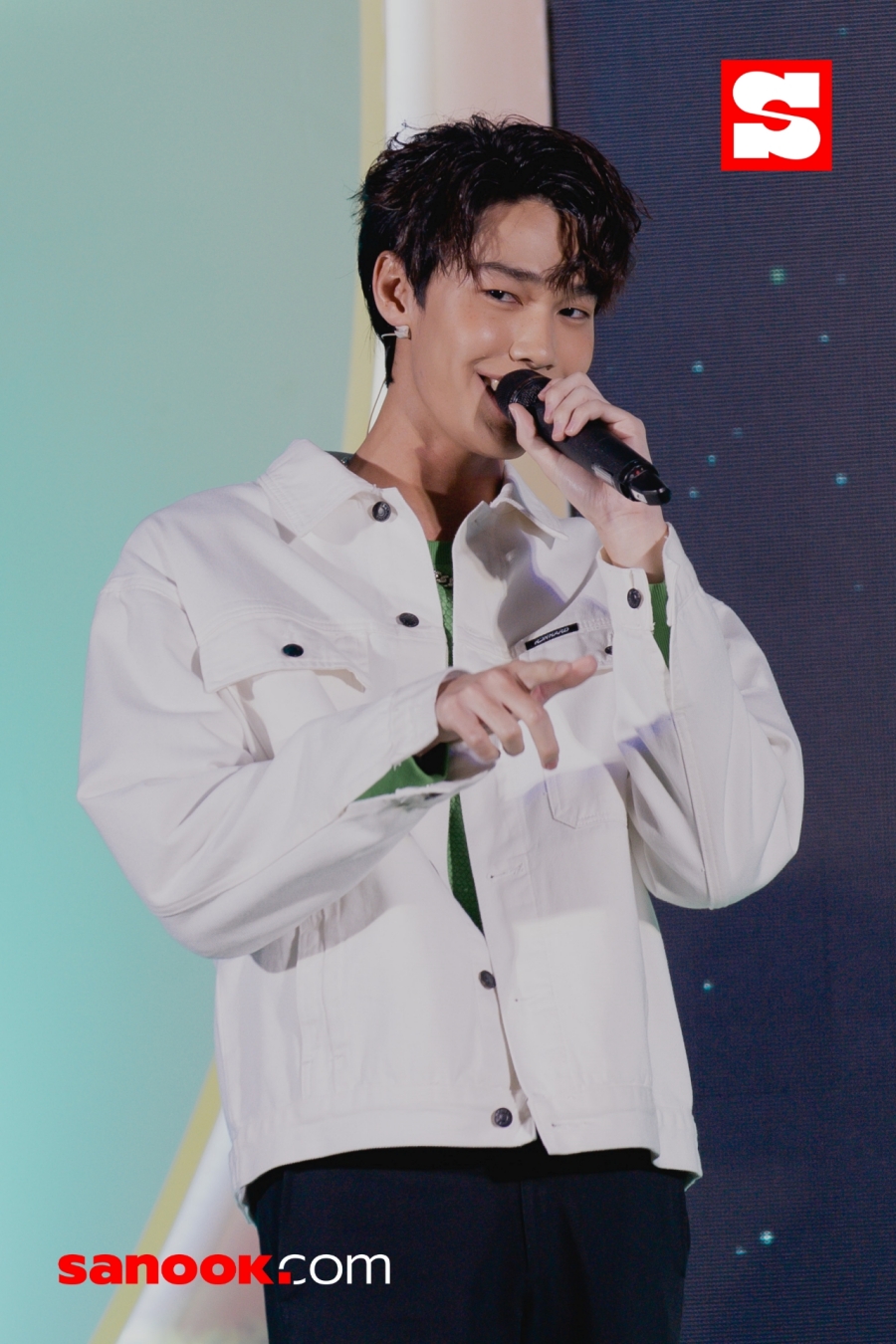 โออิชิฮันนี่เลม่อน น้ำตาล 0%  Presents Magic Of Zero